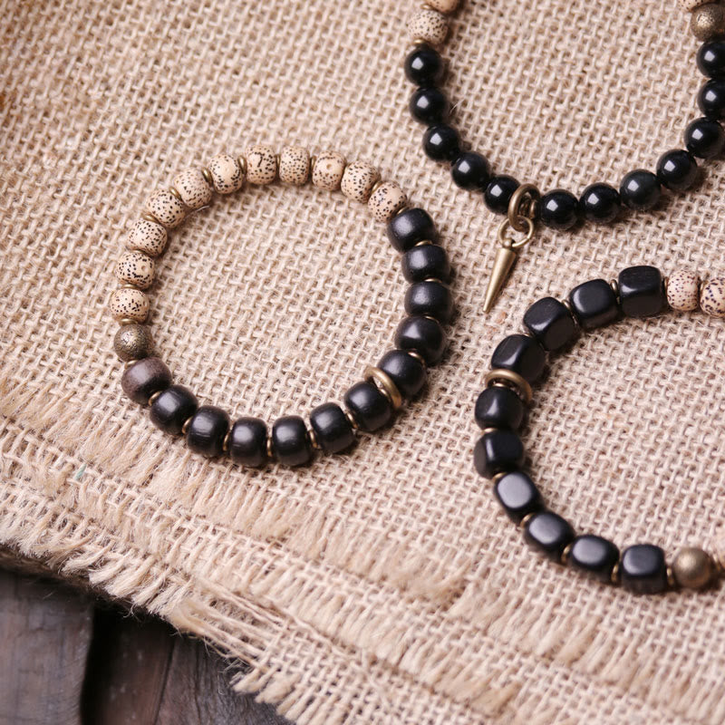 Armband Schwarzer Obsidian Kupfer – Frieden mit Natursteinen elegant arrangiert