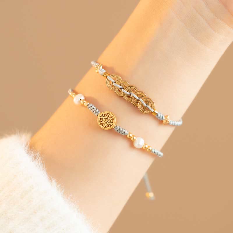 Armband Kupfer – Glück & Stärke elegante goldene Perlenarmbänder Handgelenk getragen