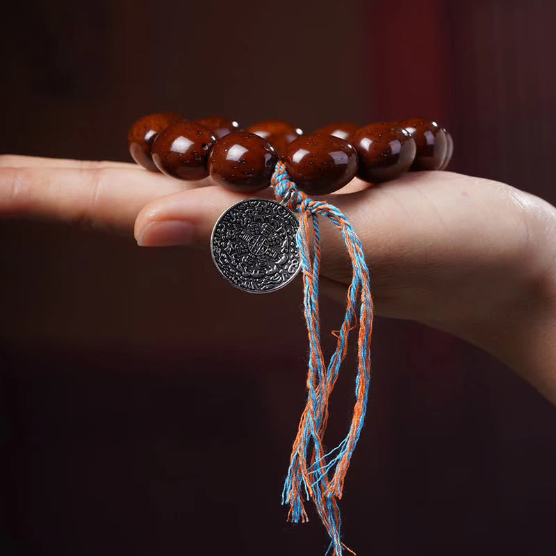 Holzperlen Armband Chinesisches Tierkreis – Wohlstand mit Silbermedaillon Handgelenk