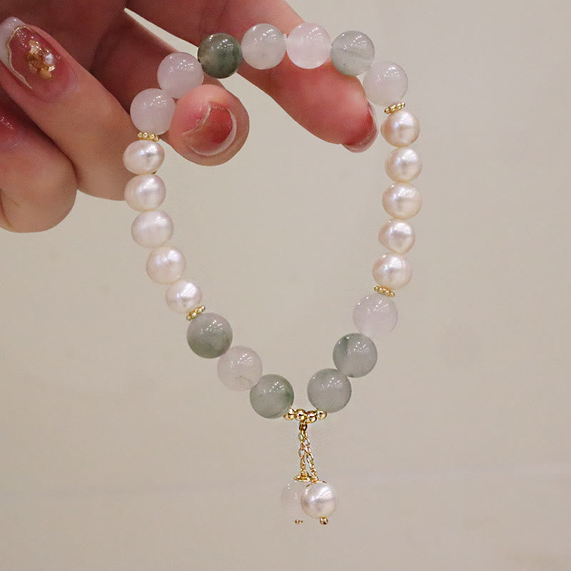 Armband Perle Jade – Heilung zartes Design Natursteine elegant getragen