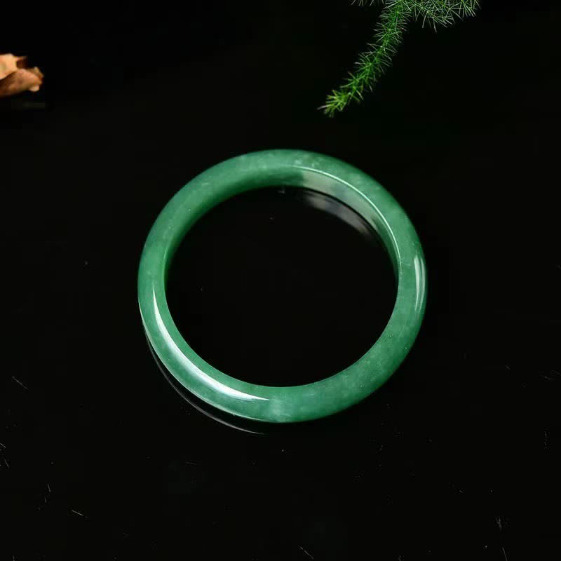 Grünes Jade Armband – Schutz & Heilung Naturstein poliert glänzend