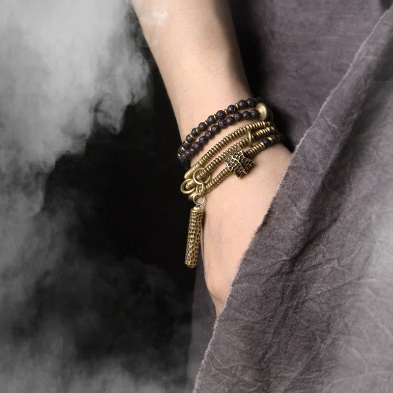 Armband Kupfer – Heilung mit Perlen und Quasten am Handgelenk