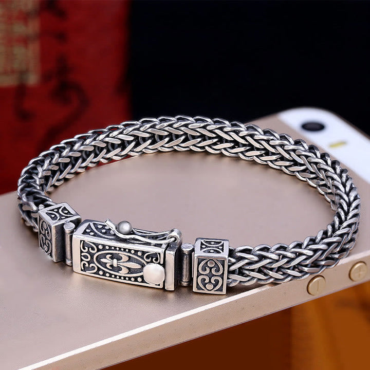 Silbernes Drachen Armband Heilung Balance geflochtenes Armband getragen