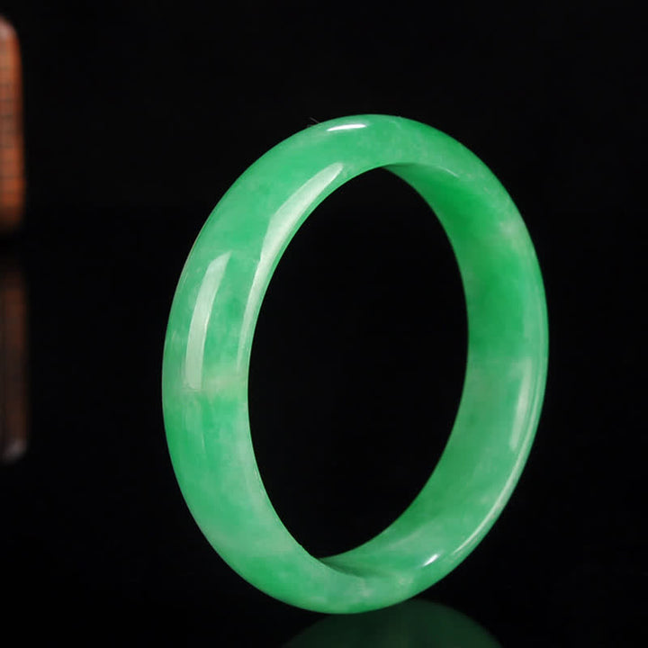 Grünes Jade Armband Schutz Heilung poliert glänzend Naturstein elegant