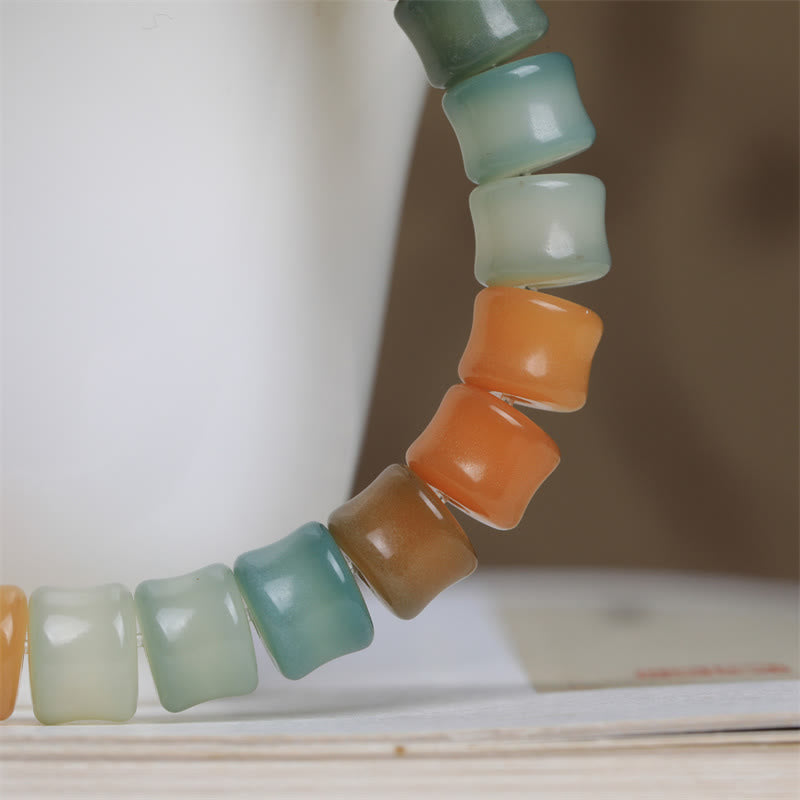 Armband Bodhi Katze bunte Natursteinperlen aufgereiht elastisch tragbar.