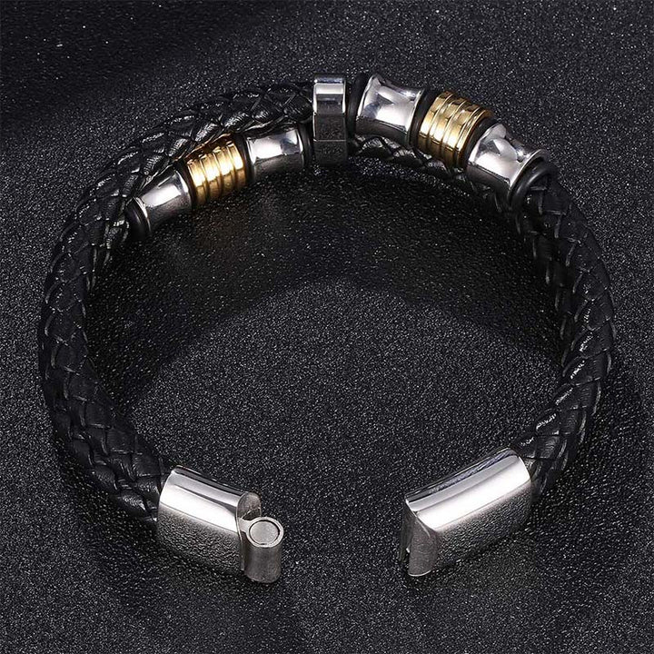 Schwarzes Leder Weave Armband mit silbernen Verschlüssen Flachansicht