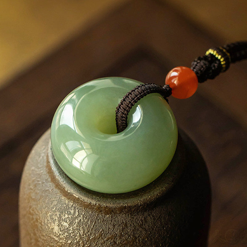 Jade Anhänger Kette grün Donut Naturstein Gelassenheit