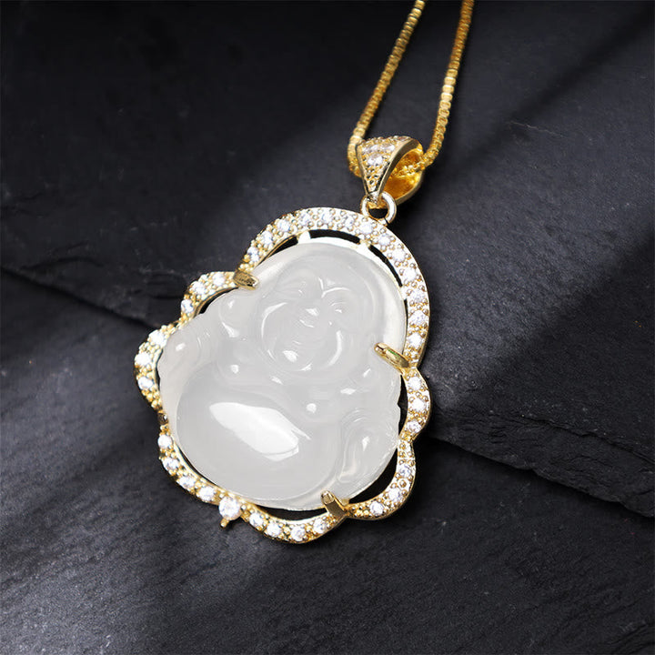 Jade Buddha Anhänger mit Diamanten vergoldet eleganter Schmuck