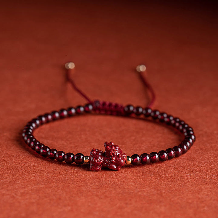 Armband Zinnober Granat Pixiu elastisch rote Perlen Segen Ruhe