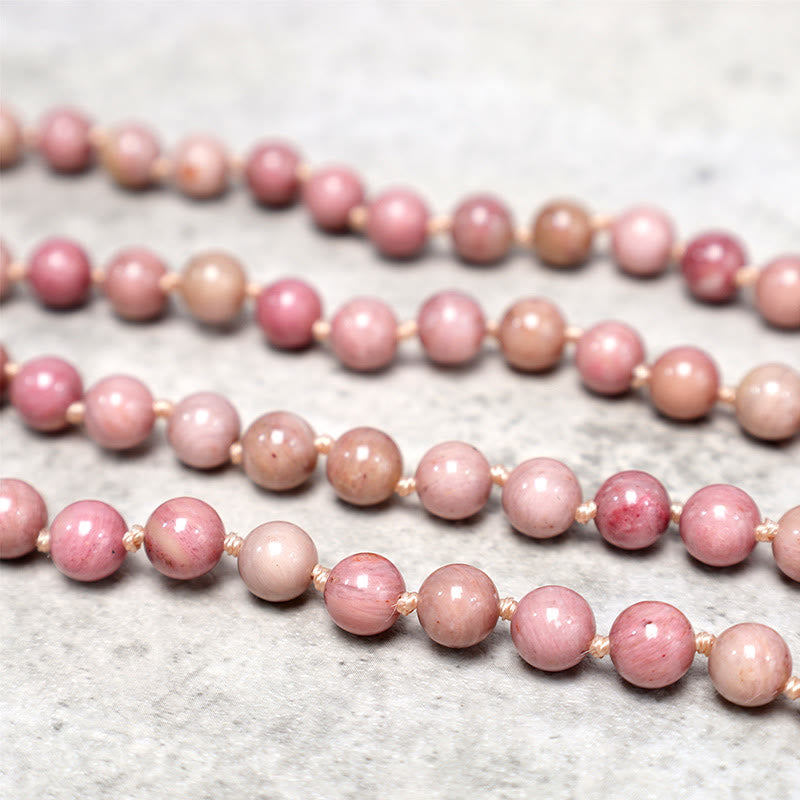 Mala 108 Rhodonite Perlen Yoga rosa Naturstein Perlenkette Flachaufnahme