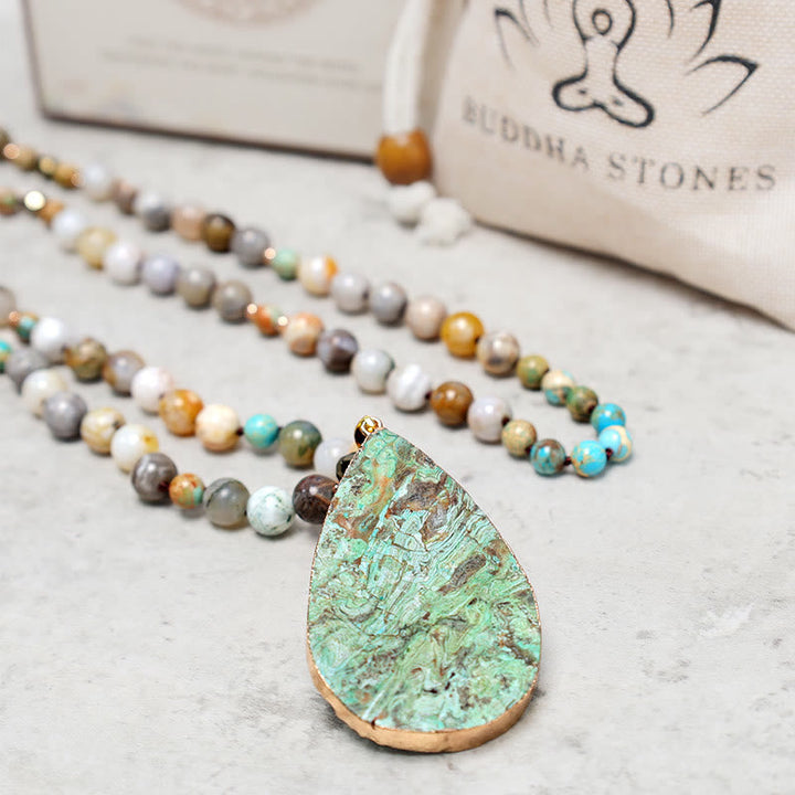Armband Ocean Picasso Jaspis Perlen Flatlay grüne Natursteine Heilung Balance