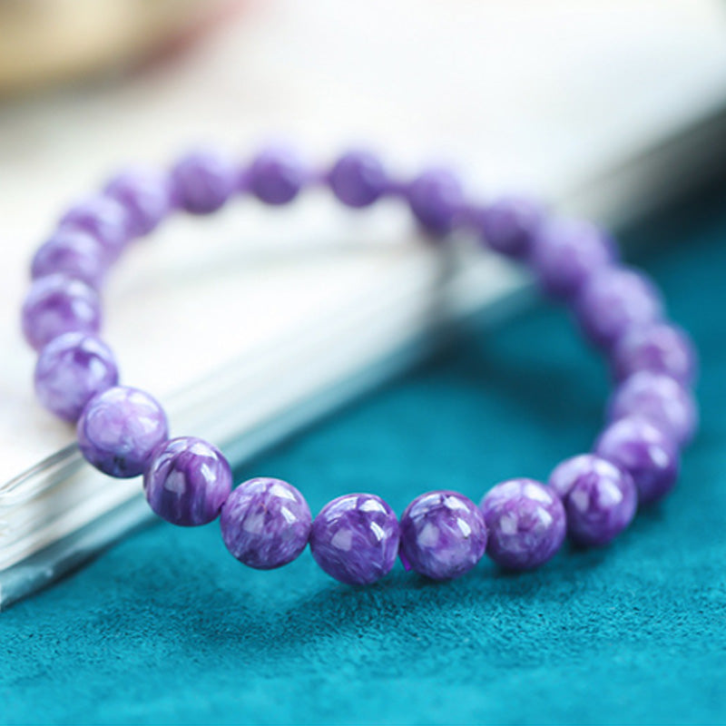 Amethyst Kristall Armband Naturstein Perlen elastisch Handgelenk getragen