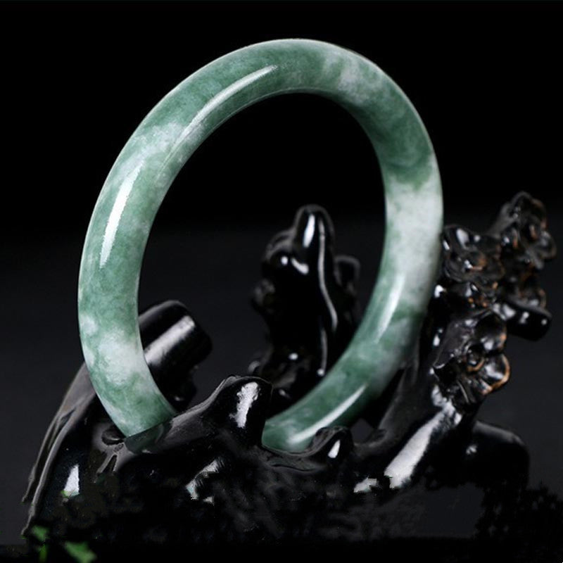 Armband Jade – Glück & Fülle & Energie grüner Stein poliert elegantes Design.