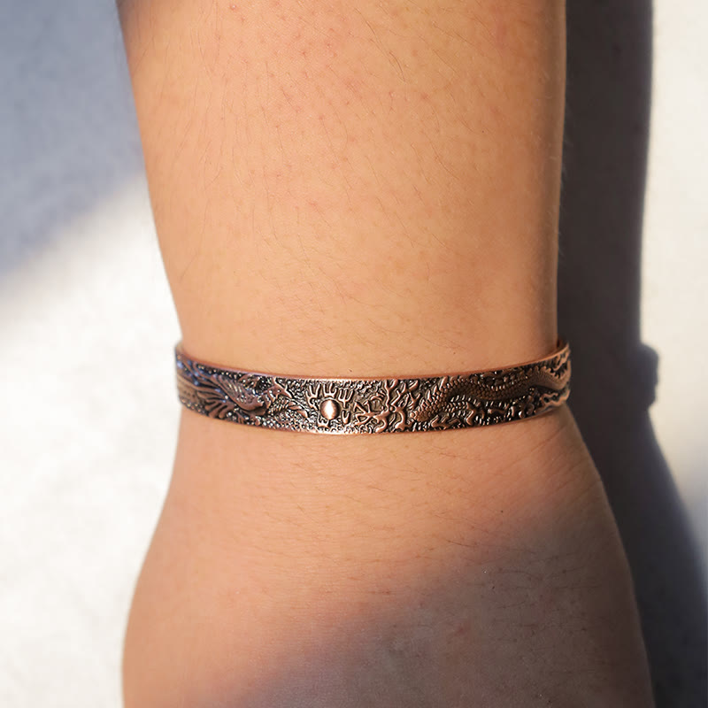 Armband Kupfer Magnetisch – Segen mit strukturiertem Design am Handgelenk