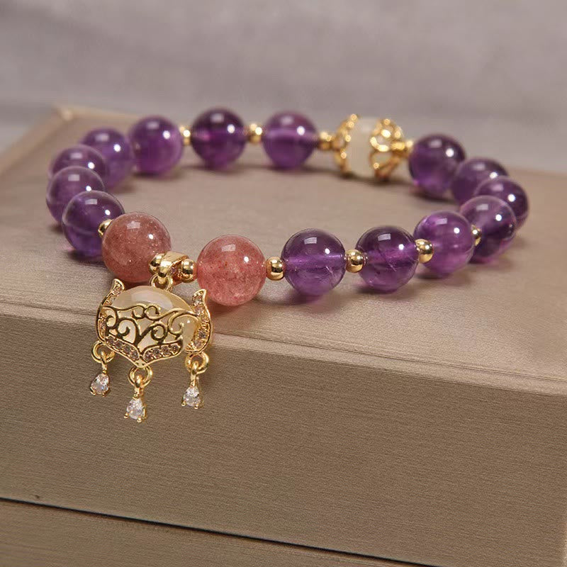 Armband Erdbeerquarz Amethyst Katze goldene Perlen Heilstein elegant