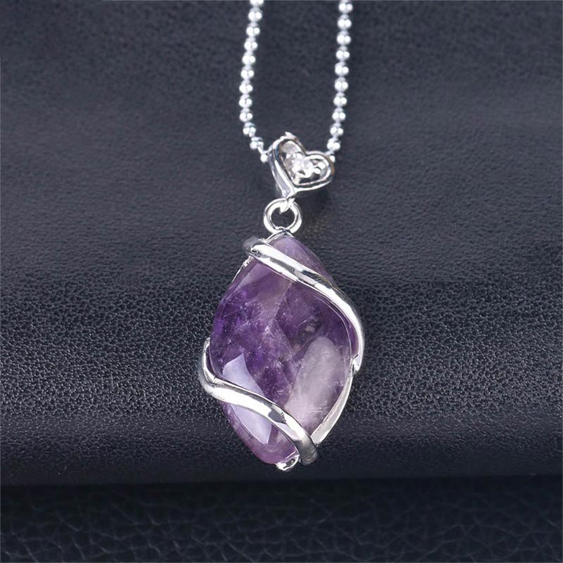 Lila Kristall Kette Marquise Anhänger Silber elegant Naturstein