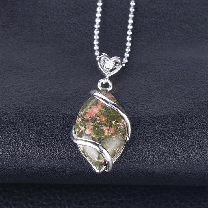 Blumenkristall Kette Kristall Marquise grüner Naturstein Anhänger silber