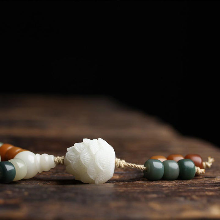 Bodhi Lotus Armband weiß Perlen Naturstein Harmonie Handarbeit
