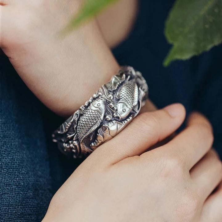 Silbernes Koi Fisch Armband Handgelenk elegante Naturstein Balance Glück