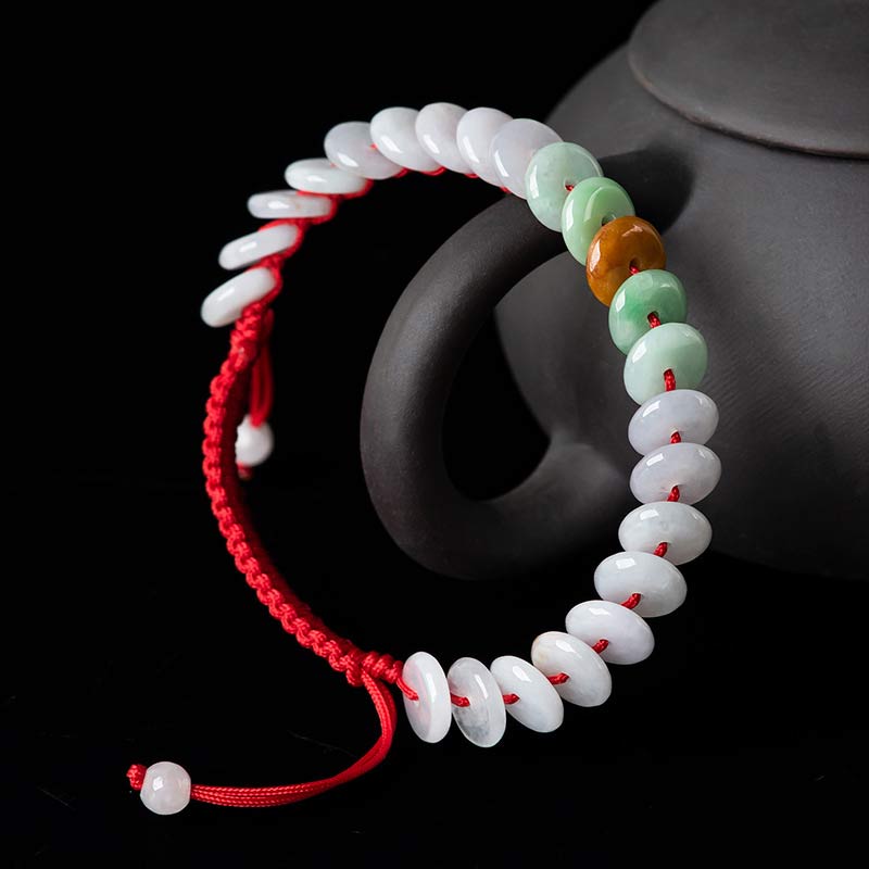 Armband Jade – Glück & Energie weiße Perlen rotes Seidenband eleganz