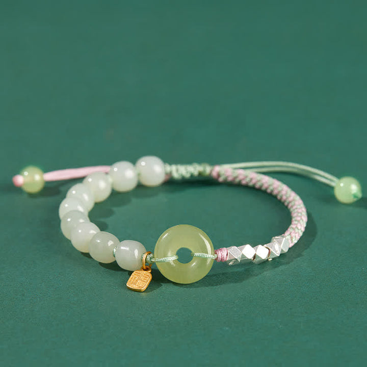 Jade Armband mit grünem Donut Anhänger und Perlen Dekoration