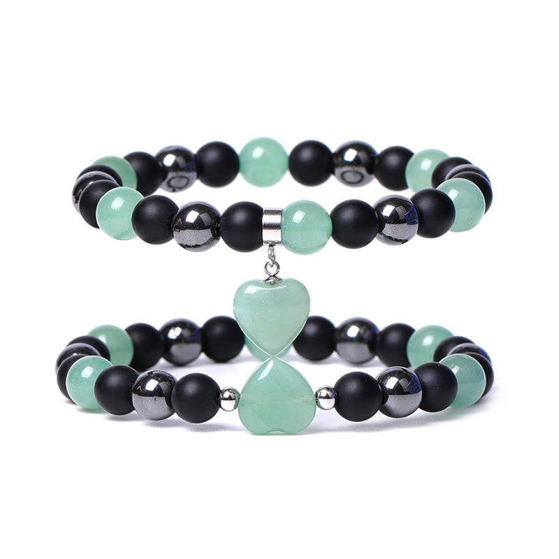 Armband Schwarzer Onyx Tigerauge mit grünem Aventurin Herzanhänger elegant.
