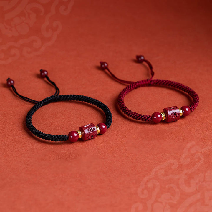 Armband Zinnober Rot - Mantra Gravur Geflochten