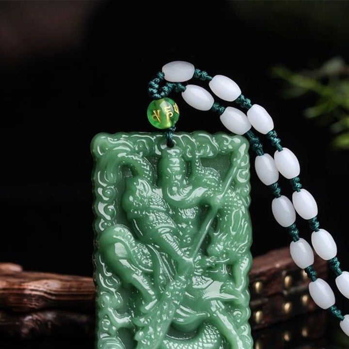 Grüne Jade Guan Yu Anhänger Kette Schutz Edelstein