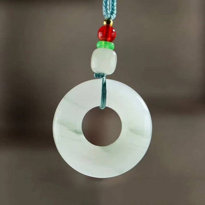 Jade Anhänger Donut Kette Verschluss Natur