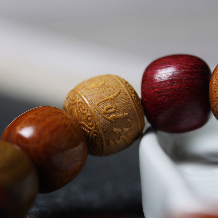 Holzperlen Armband Om Mani Padme Hum Tibet verschiedene Farben Naturholz
