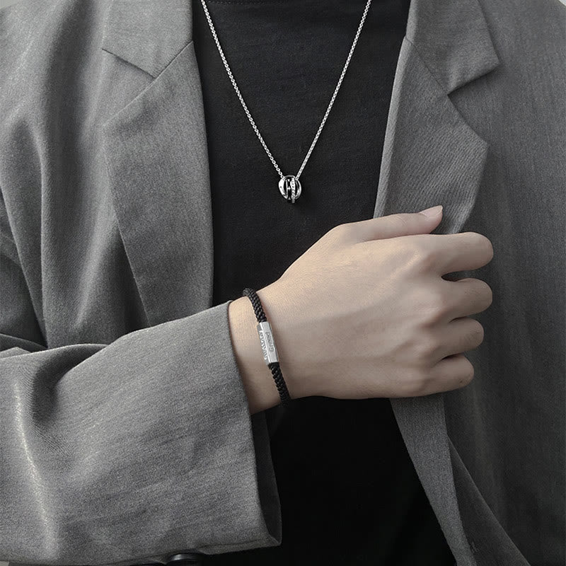 Armband Sieben Deadly Sins Sieben Virtues schwarzer Stein elegant getragen