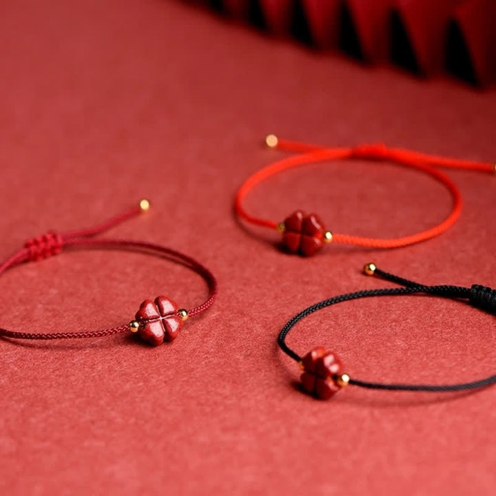Armband Vierblättriges Kleeblatt Rot Schnur - Segen