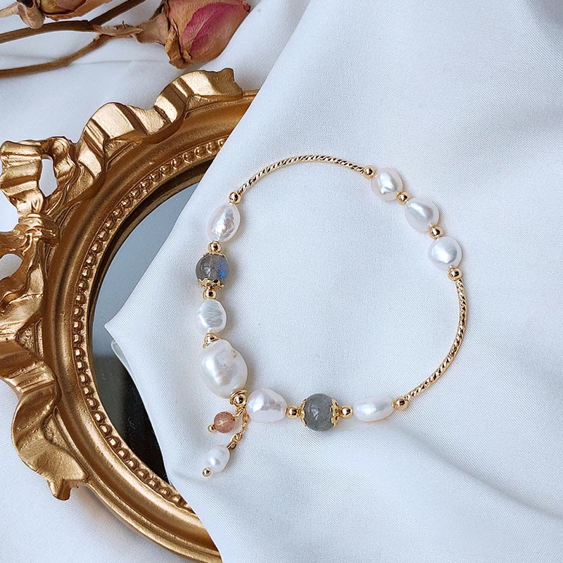 Armband Mondstein Erdbeerquarz Perlen gold elegant Schmuck.