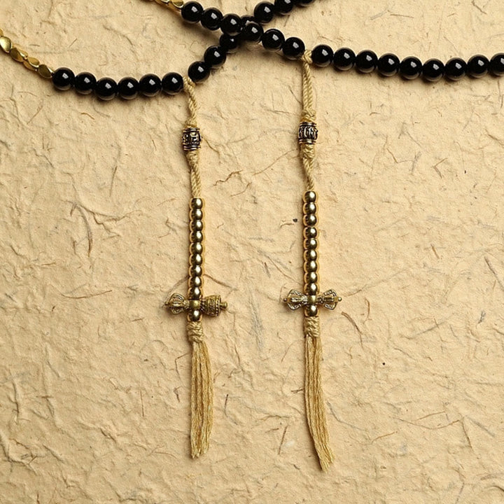 Mala Schwarzer Onyx mit Quasten Schutz Spirituelles Schmuckstück