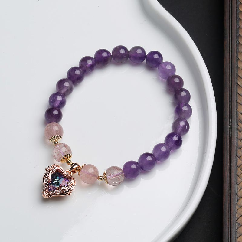 Armband Erdbeerquarz Amethyst – Glück lila Perlen Herzanhänger elegant