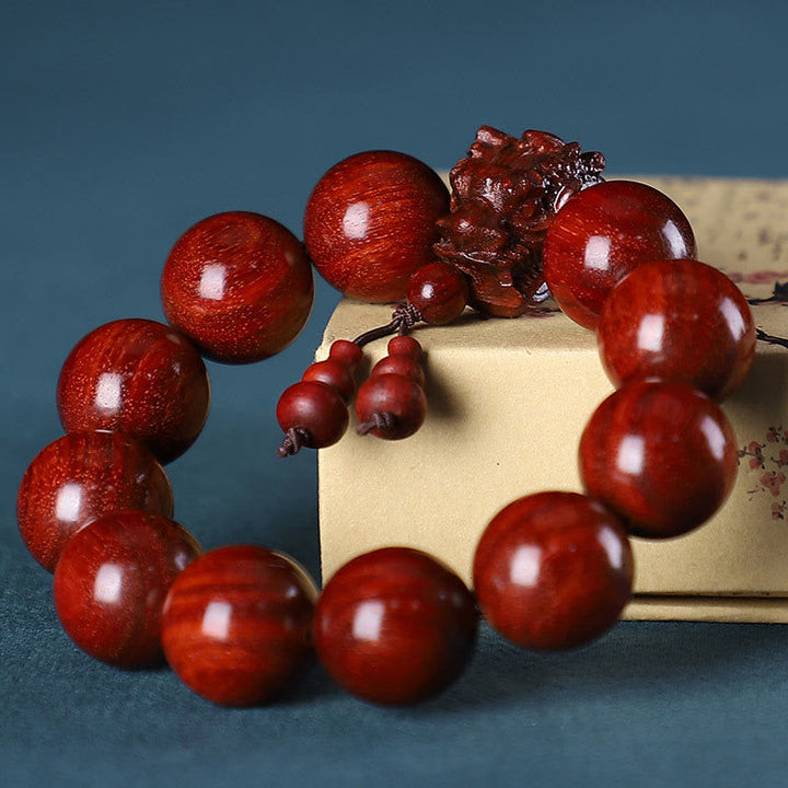 Armband Drache Sandelholz – Schutz & Kraft