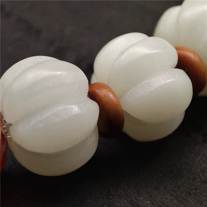 Armband Achat Bodhi – Harmonie weiße Perlen braun Naturstein elastisch