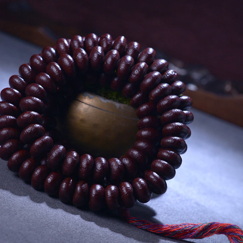 Mala 108 Perlen Bodhi – Wohlstand dunkelrotes Armband Naturstein glänzend