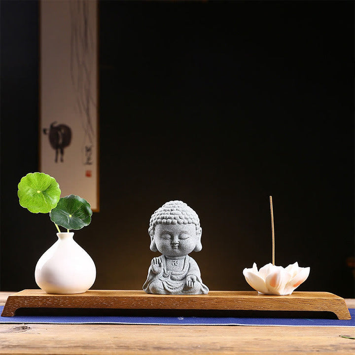 Buddha Meditation Betend Mitgefühl Buddha erhobene Hand+Sockel+Vase