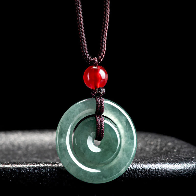 Jade Kette Doppelring Anhänger grüner Stein rote Perle Wohlstand