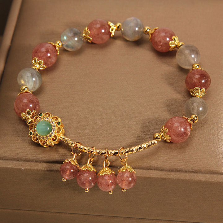 Armband Erdbeerquarz Mondstein vergoldet mit Anhängern elegant