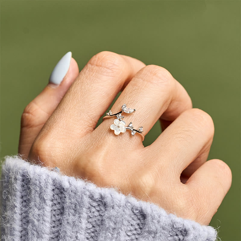 Ring 925 Silber weiße Blume Blätter Segen eleganter zeitloser Schmuck
