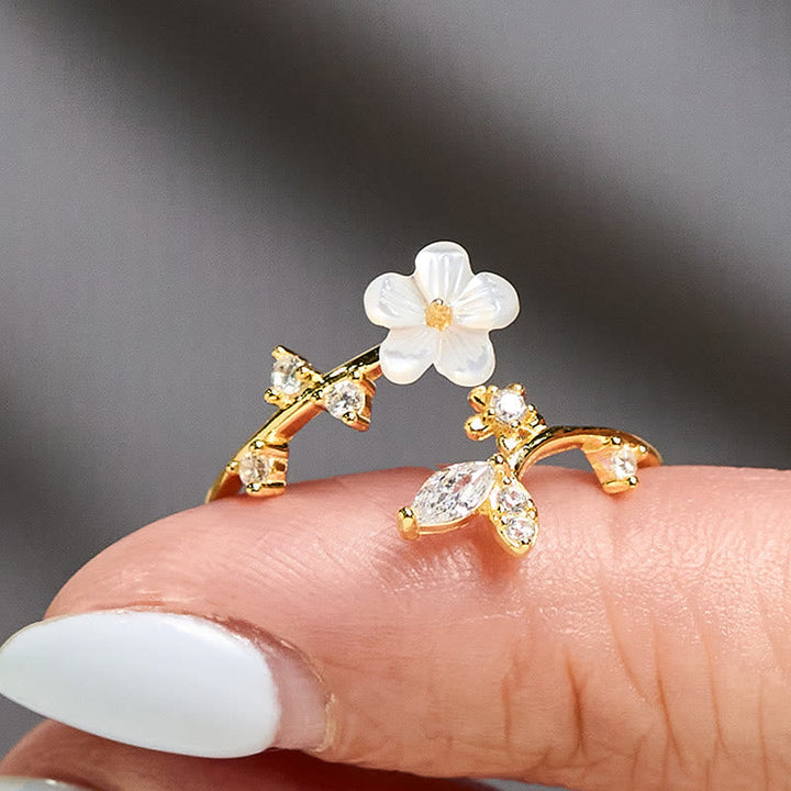 Ring 925 Silber Weiße Blume Segen vergoldet Kristall Schutz Fingerring