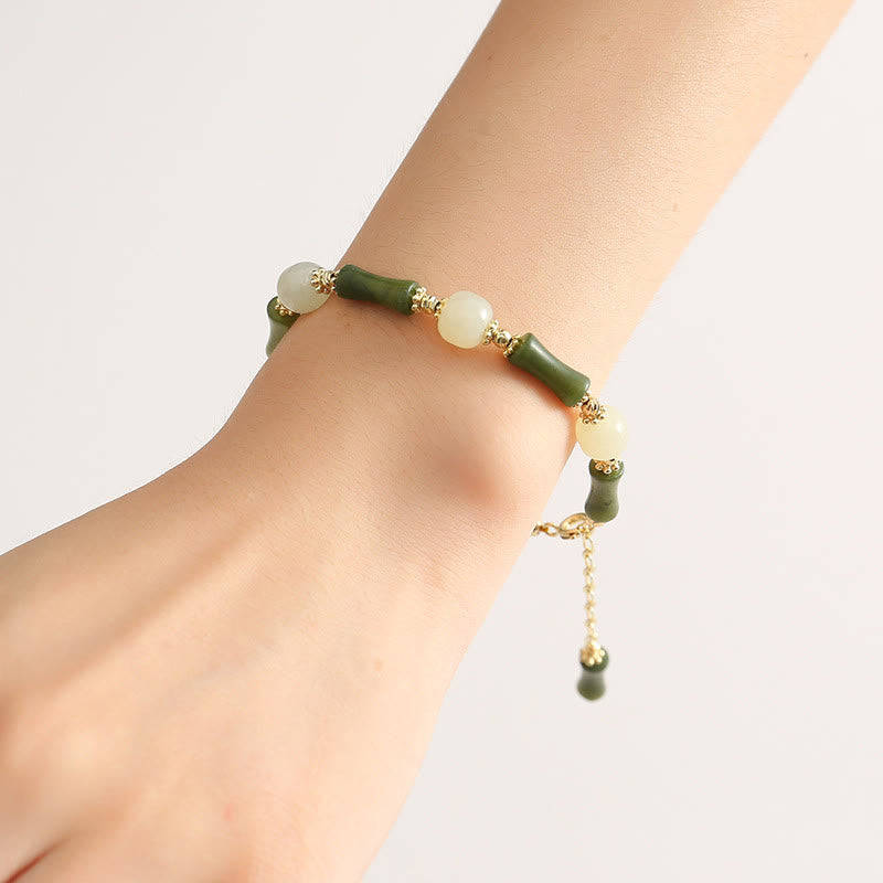Armband Bambus – Glück & Stärke elegantes Jade Perlen Armband am Handgelenk