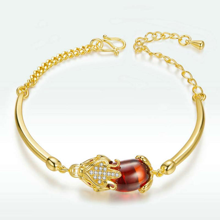 Armband Roter Achat Pixiu Gold Glücksbringer Elegantes Design Naturstein