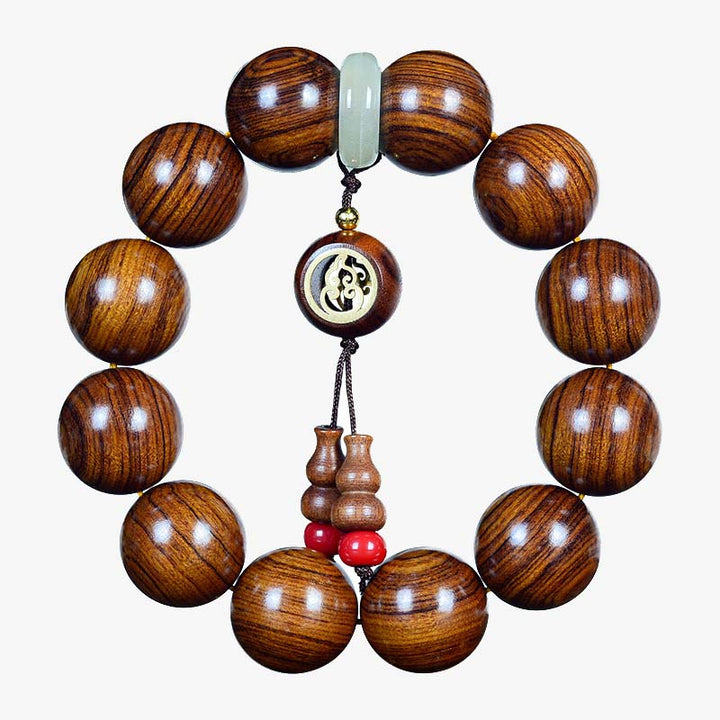 Armband Rosenholz – Ruhe mit Jade und Holzperlen elegant.