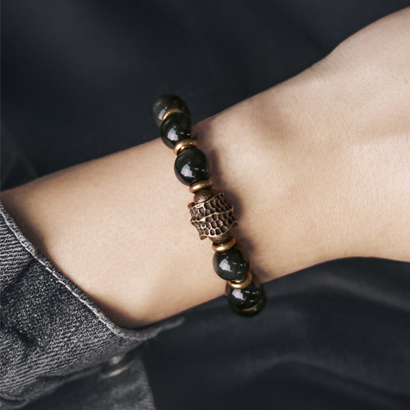 Armband Obsidian Kupfer schwarze Perlen Kupferschmuck elastisch Handgelenk getragen