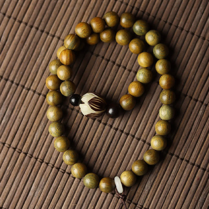 Armband Sandelholz Bodhi Lotus Perlen braun natürlich elegant