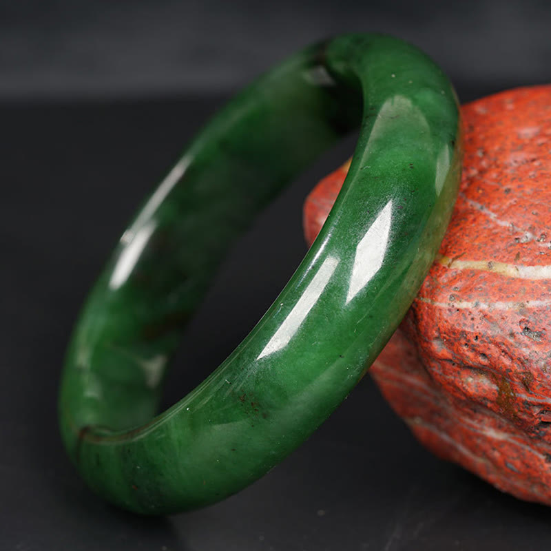 Grünes Jade Armband glänzend poliert elegantes Naturstein Schmuckstück