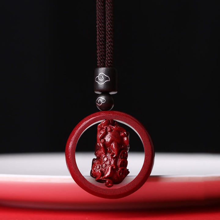 Kette Zinnober PiXiu – Glück & Segen